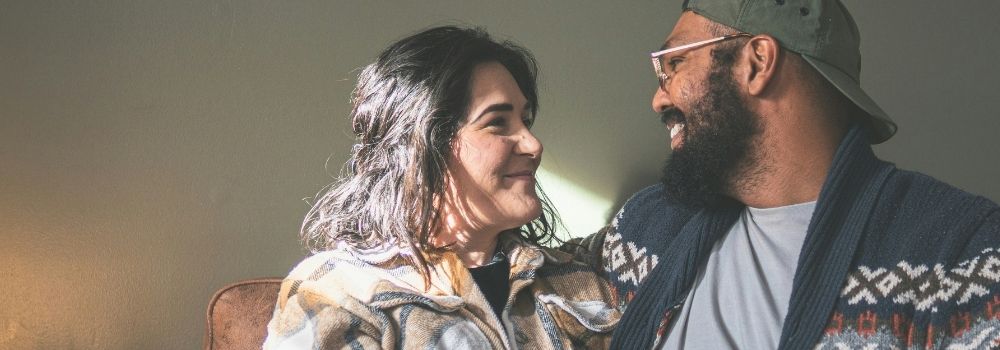 Couple connecting during their fertility journey, representing emotional regulation and relationship wellbeing